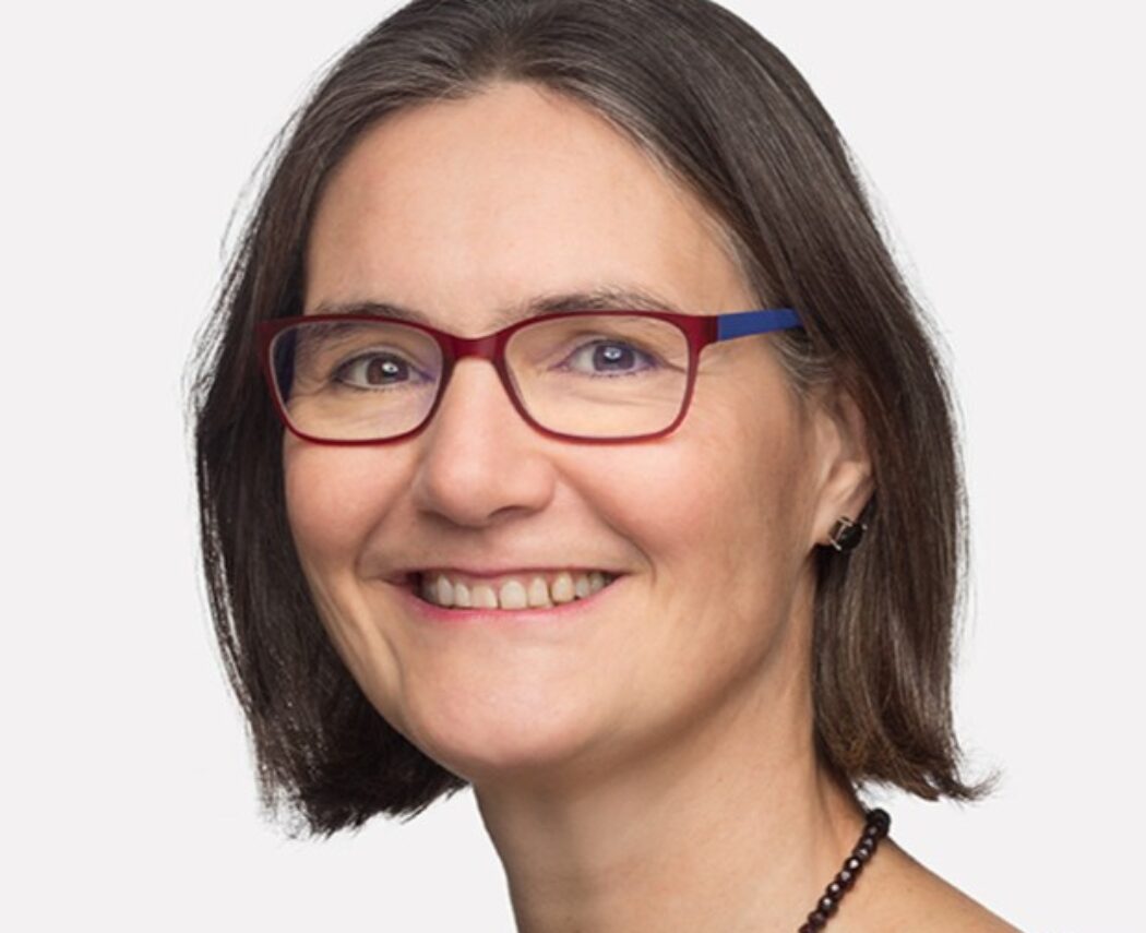 Bregje Kaars Sijpesteijn